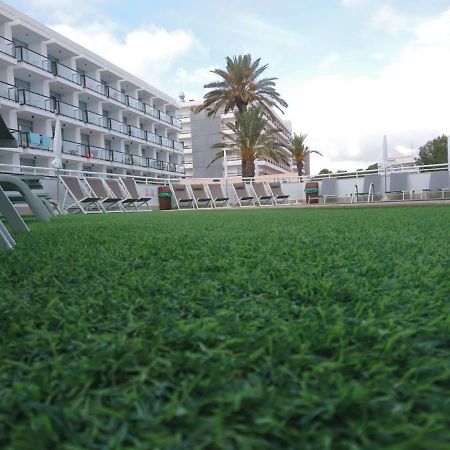 Apartamentos Es Cane Es Cana Екстериор снимка