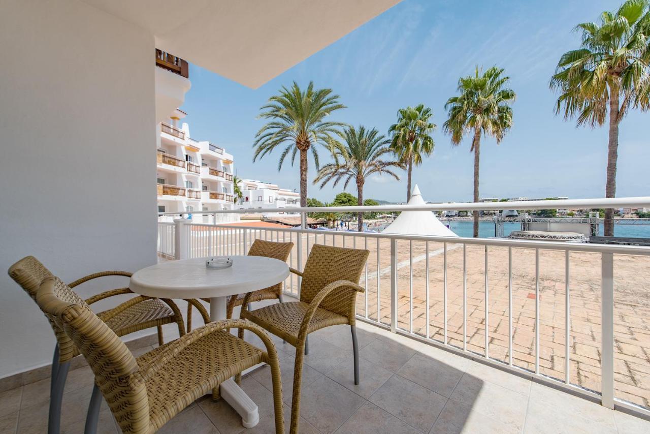 Apartamentos Es Cane Es Cana Екстериор снимка