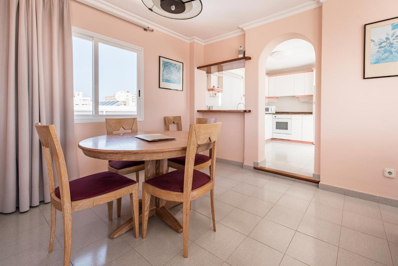 Apartamentos Es Cane Es Cana Екстериор снимка