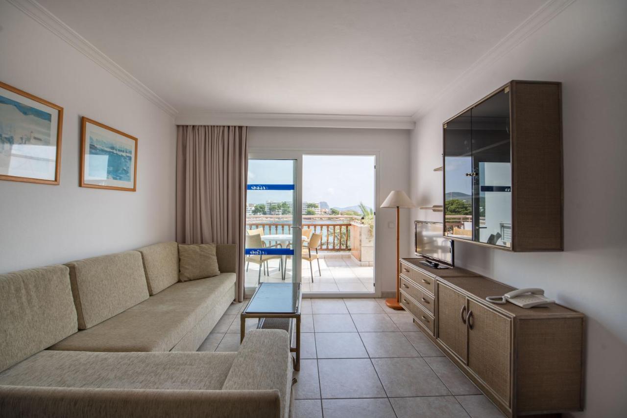 Apartamentos Es Cane Es Cana Екстериор снимка